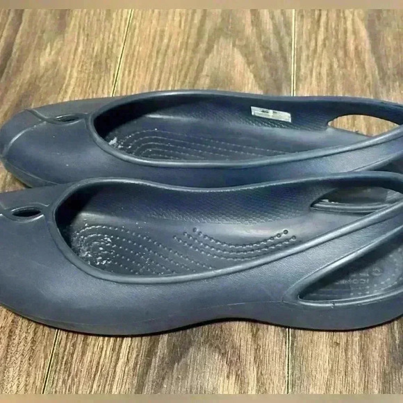 CROCS Shoes - Crocs WomensSling Back Ballet
Flats Dress Shoes